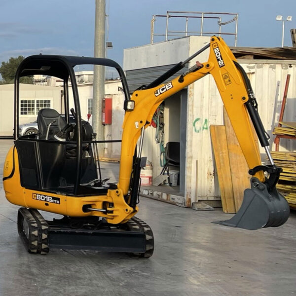 Escavatore-JCB-8018cts